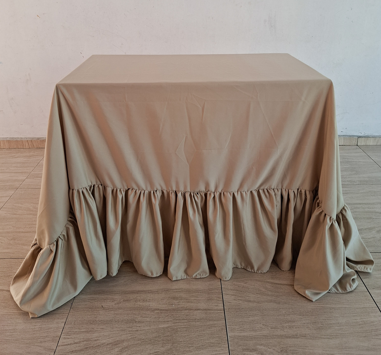 Toalha Babado Bege - Bella decor by Tamires