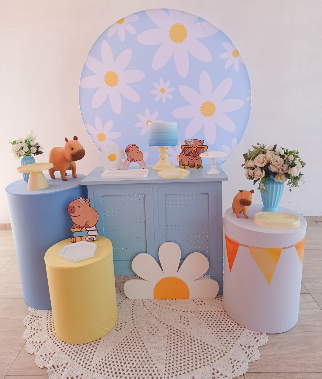 Capivara Com Margarida Kit Ideal - Bella decor by Tamires