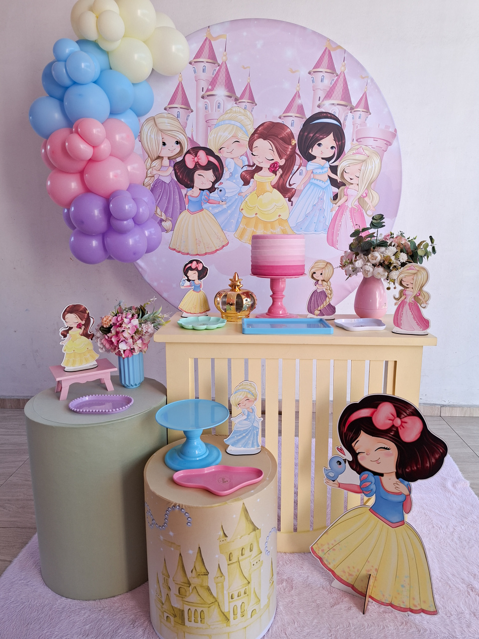 Kit Princesas Cute Promoção Kit + Balões - Bella decor by Tamires