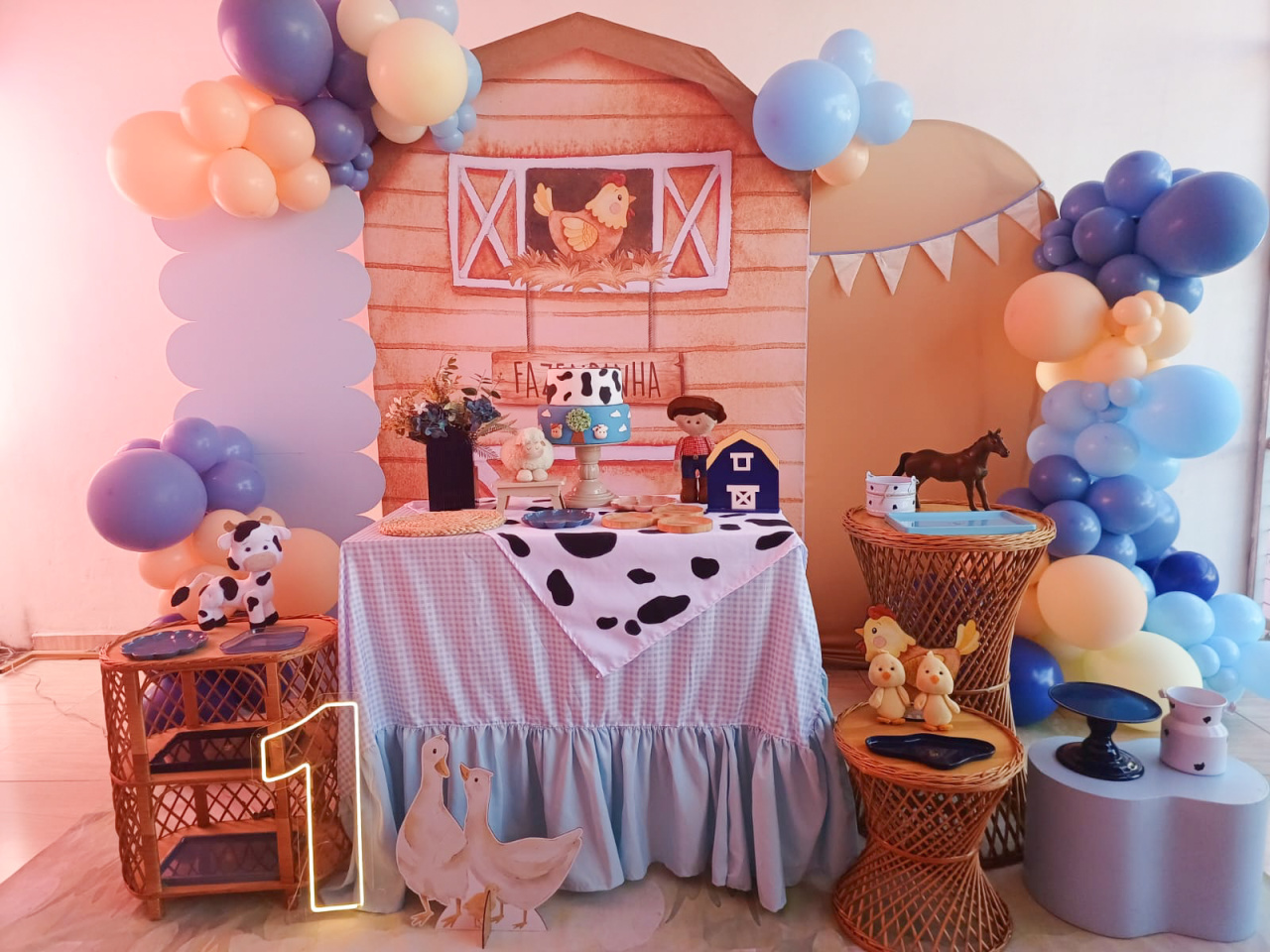 Fazendinha Festa Completa Com Montagem No Local - Bella decor by Tamires