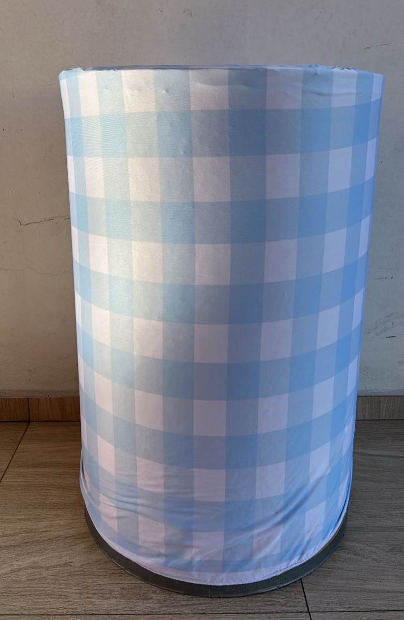 Capa Cilindro  Xadrez Azul Bebe E Branco G - Bella decor by Tamires