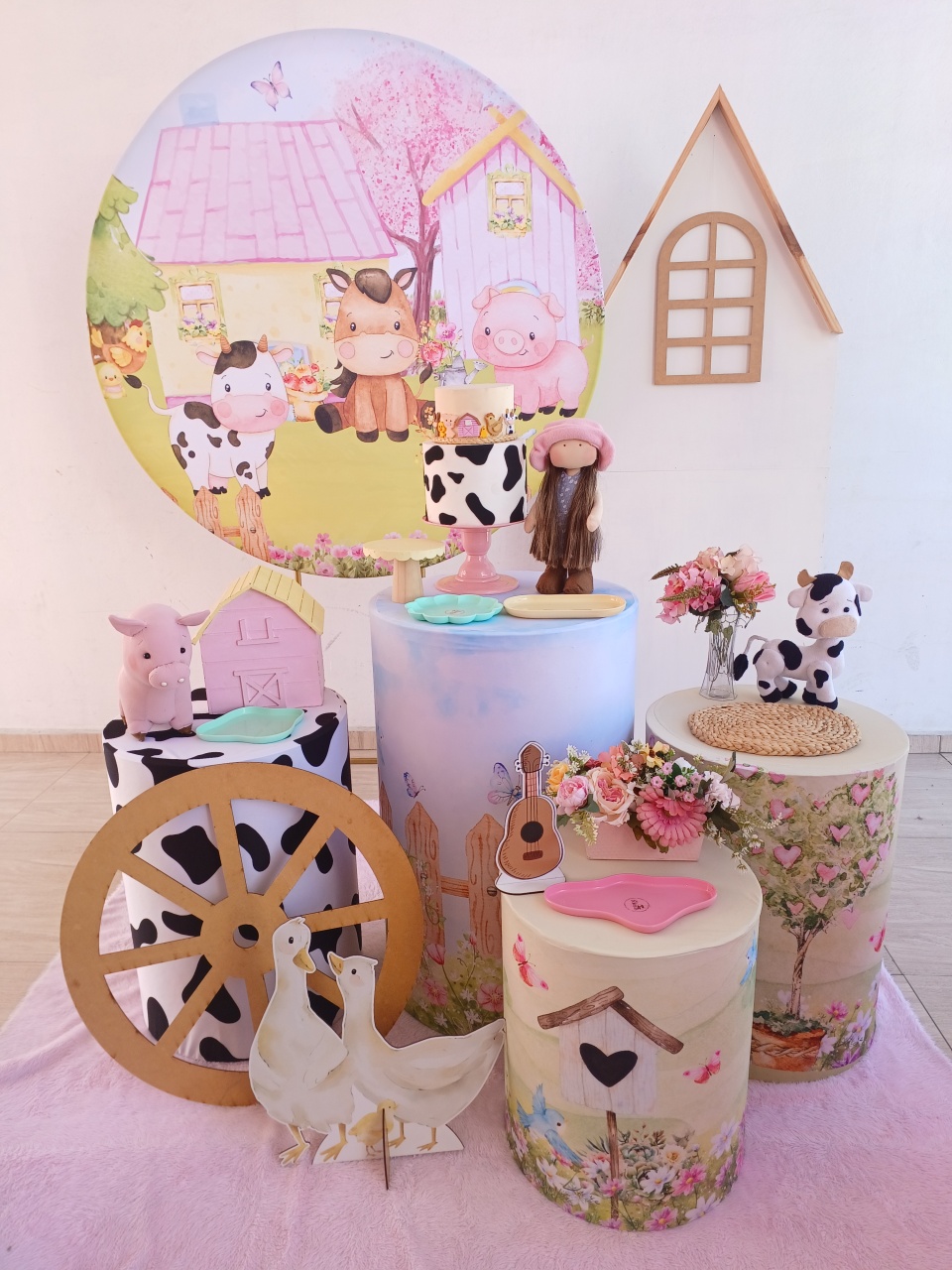 Fazendinha Rosa Com Casinha  - Bella decor by Tamires