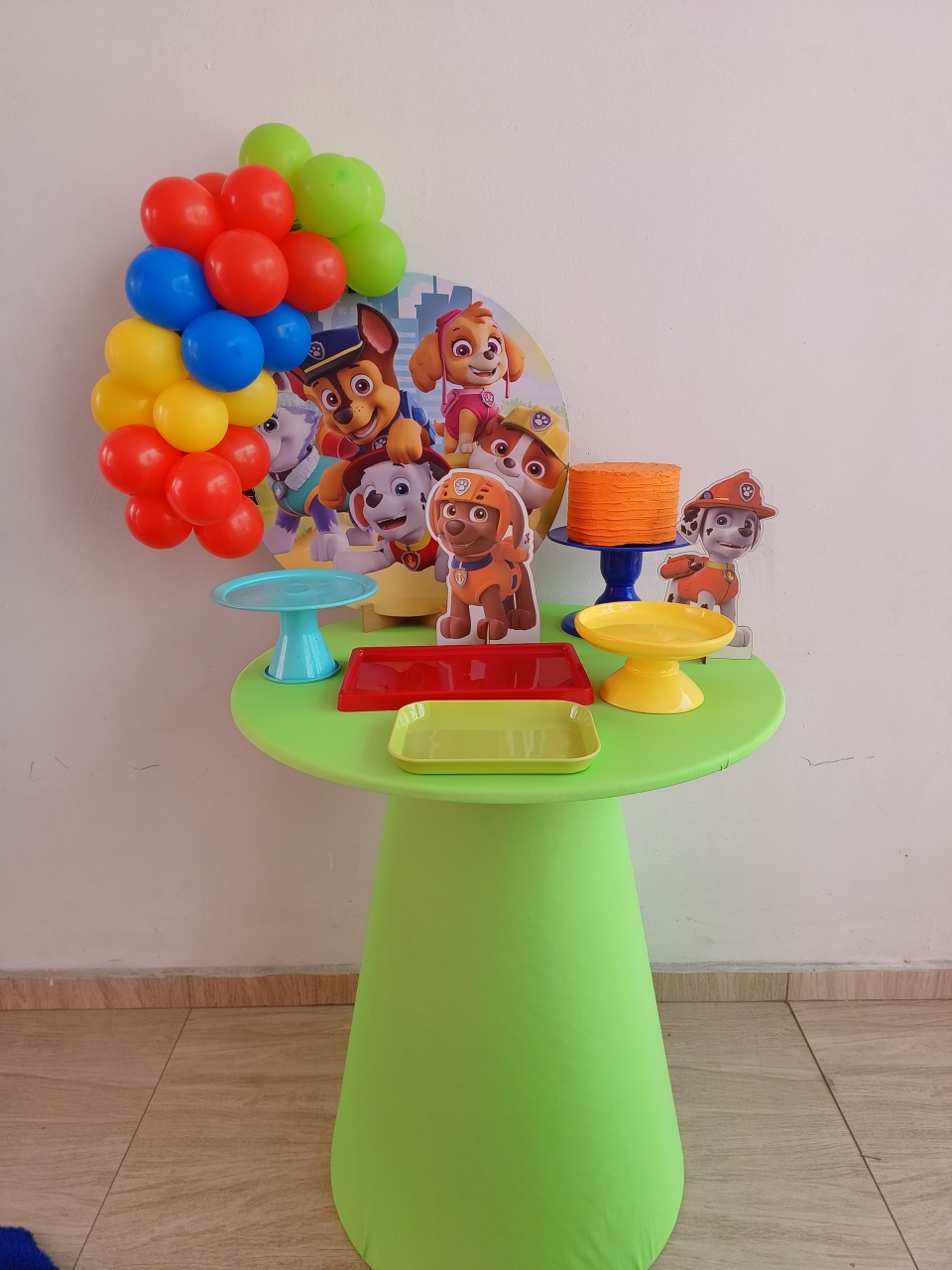 Mini Festa Patrulha Canina Opção Com Mesa Cone  - Bella decor by Tamires