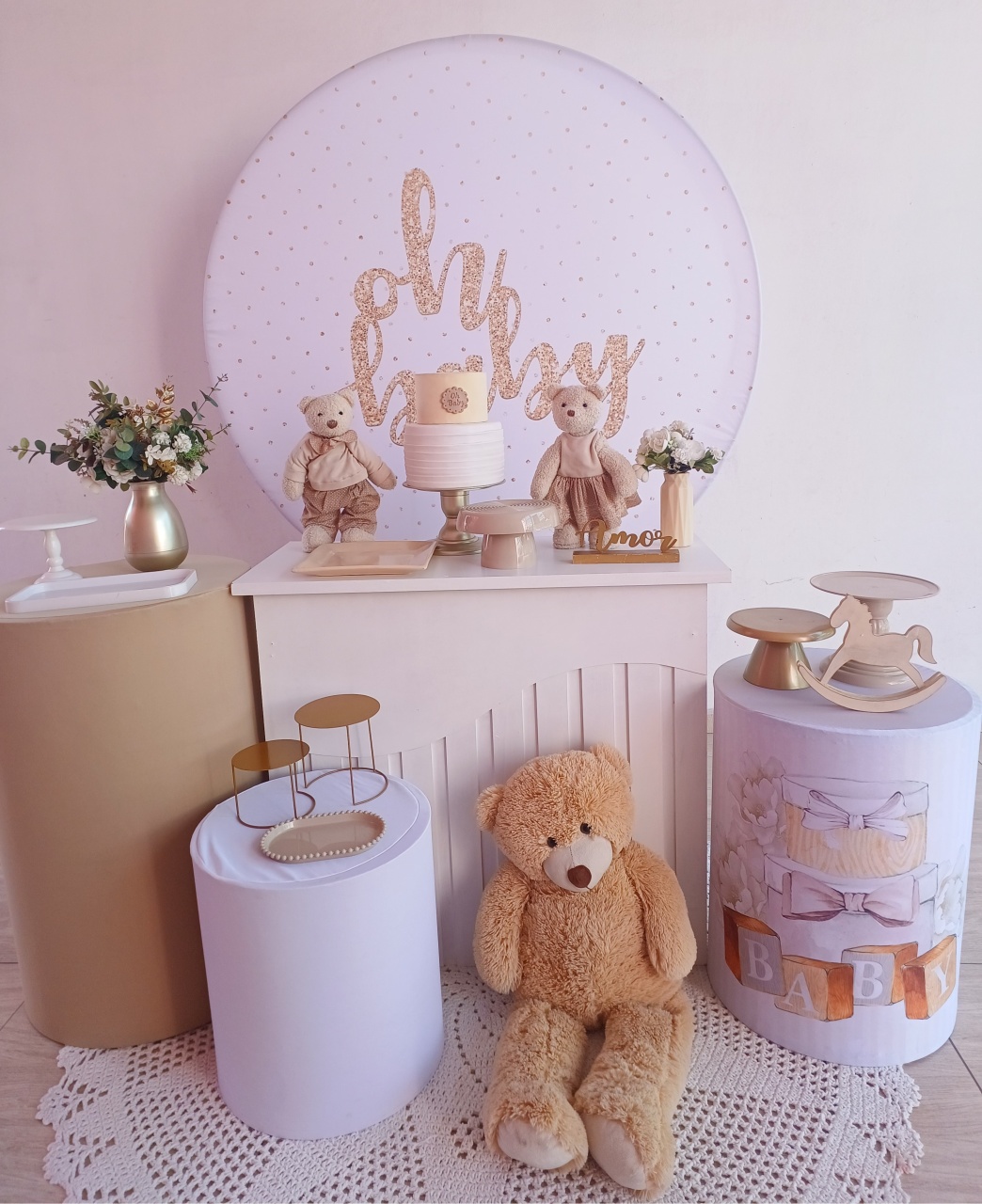 Cha Revelação Branco E Bege  - Bella decor by Tamires