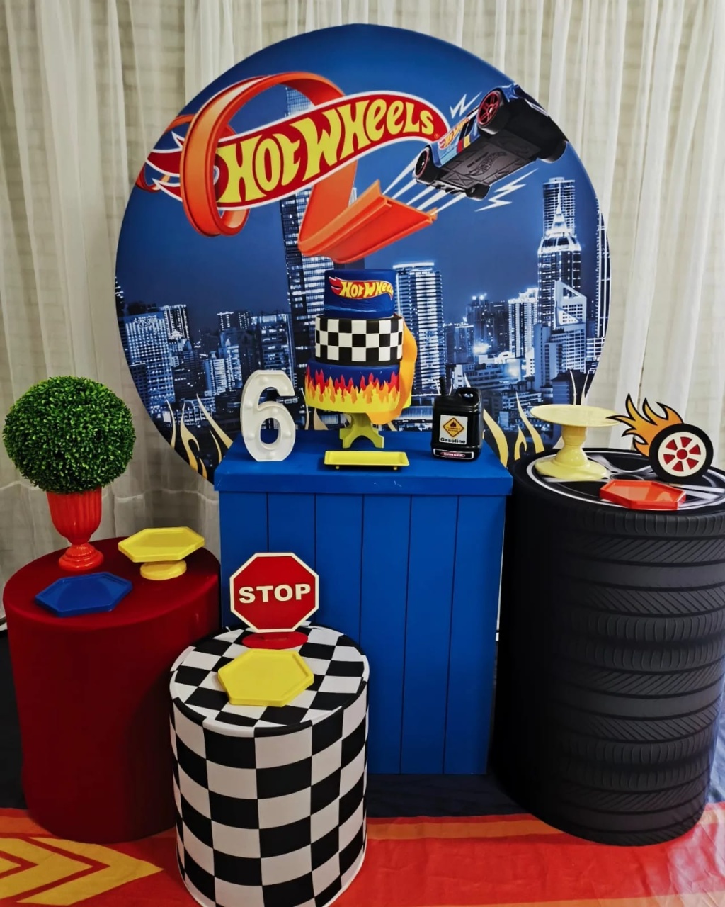 Hotwheels - Pegue E Monte Plus - LIS FESTAS E LOCAÇÕES