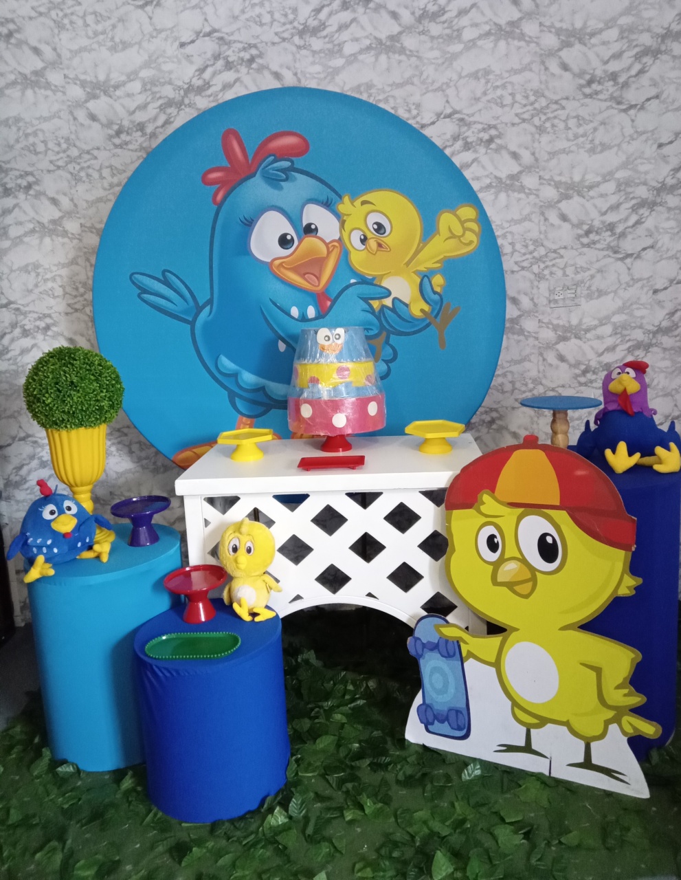 Galinha Pintadinha 2- Pegue E Monte Plus - LIS FESTAS E LOCAÇÕES
