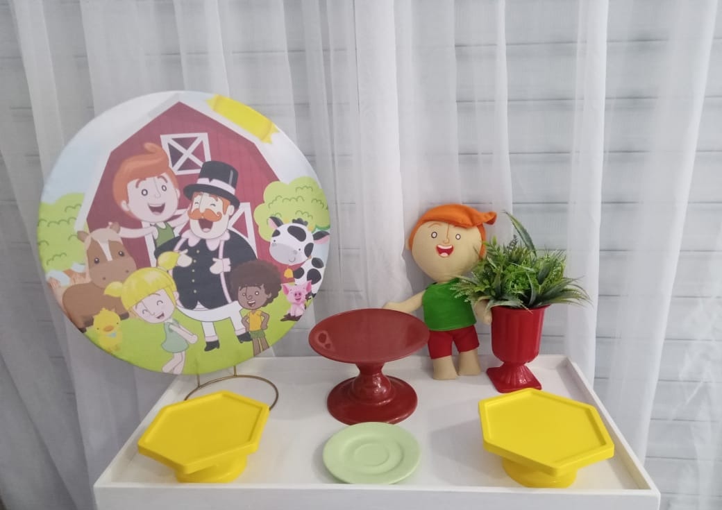 Mundo Bita- Mini Festa Na Mesa - LIS FESTAS E LOCAÇÕES