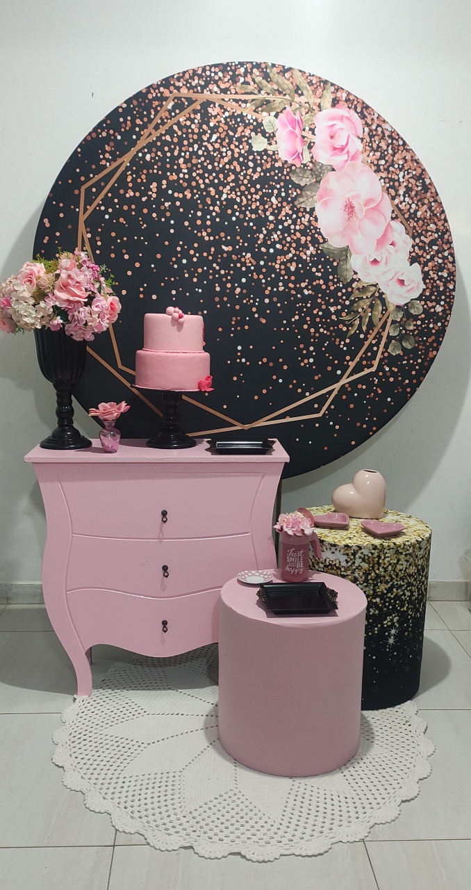Floral Preto E Rosa- Pegue E Monte Plus - LIS FESTAS E LOCAÇÕES