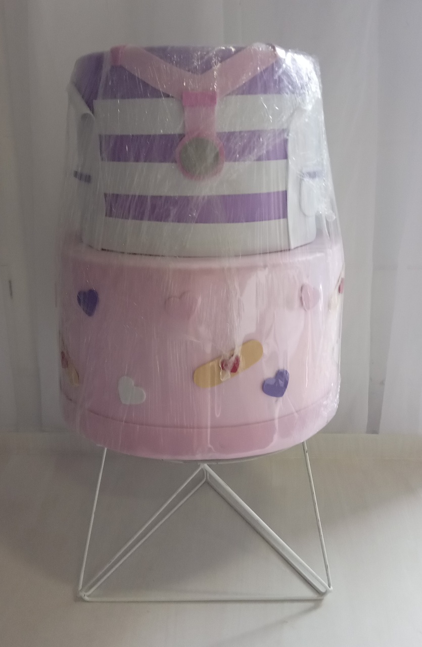 Bolo Cenográfico Doutora Brinquedos - LIS FESTAS E LOCAÇÕES