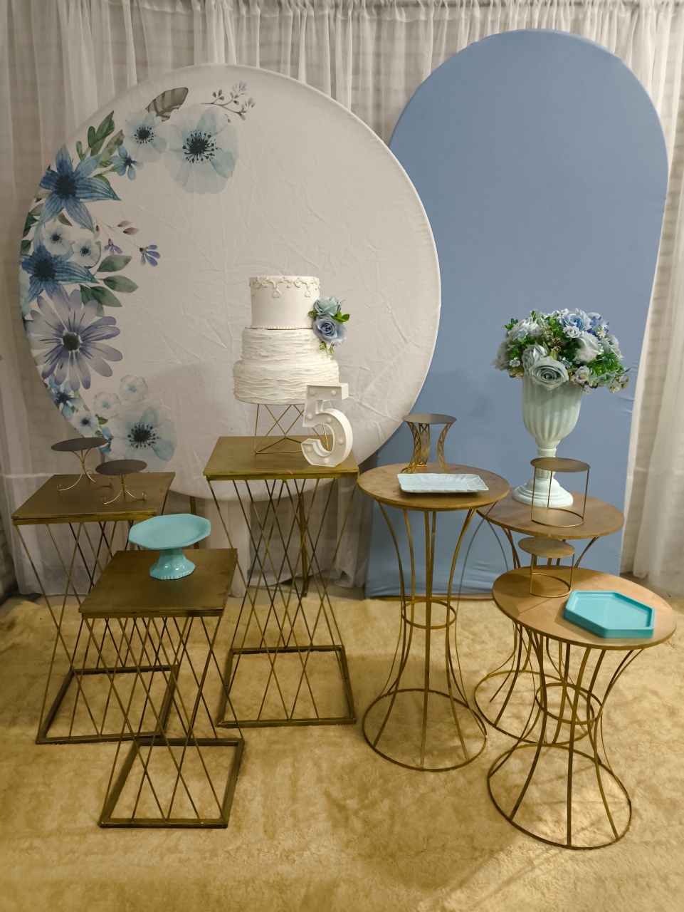Floral Azul Kit Pegue E Monte - Premium - LIS FESTAS E LOCAÇÕES
