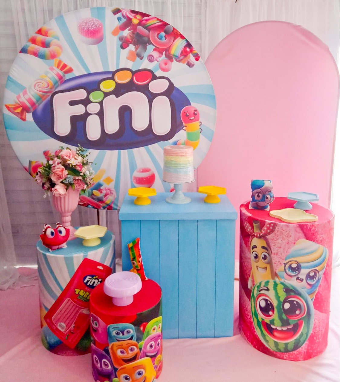 Fini Kit Pegue E Monte  - Premium - LIS FESTAS E LOCAÇÕES