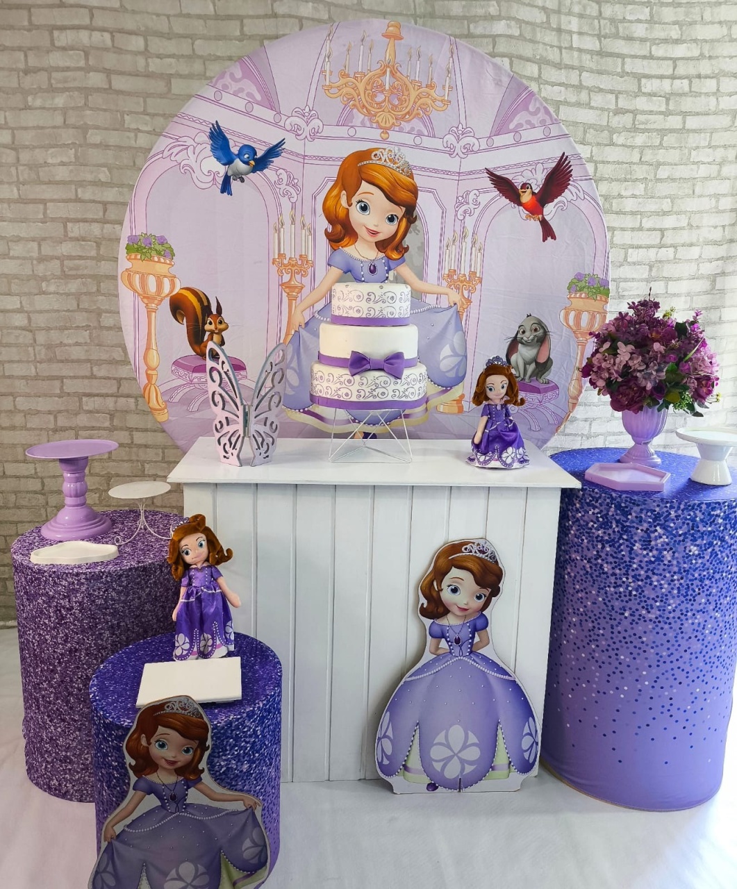 Princesinha Sofia - Pegue E Monte Plus - LIS FESTAS E LOCAÇÕES