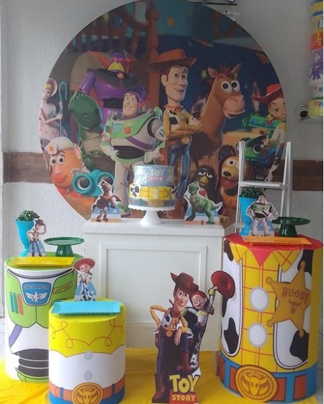 Toy Story - Ouro - DECORAKM