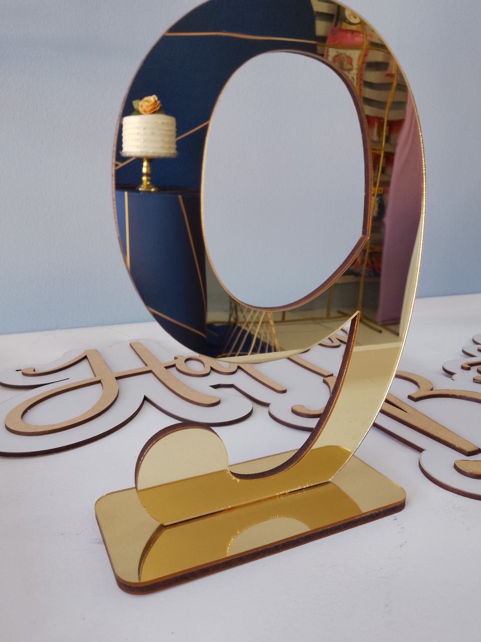 Número 9 Acrílico Dourado - Arte e Cia Festas