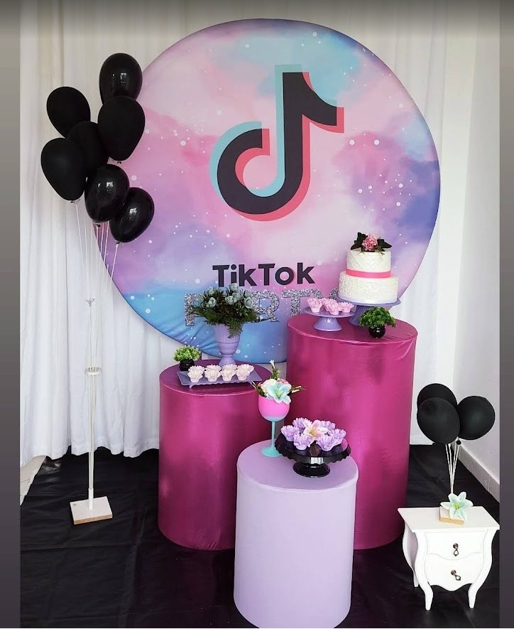 Decoração Menina/Tik Tok  - FIG FESTA 