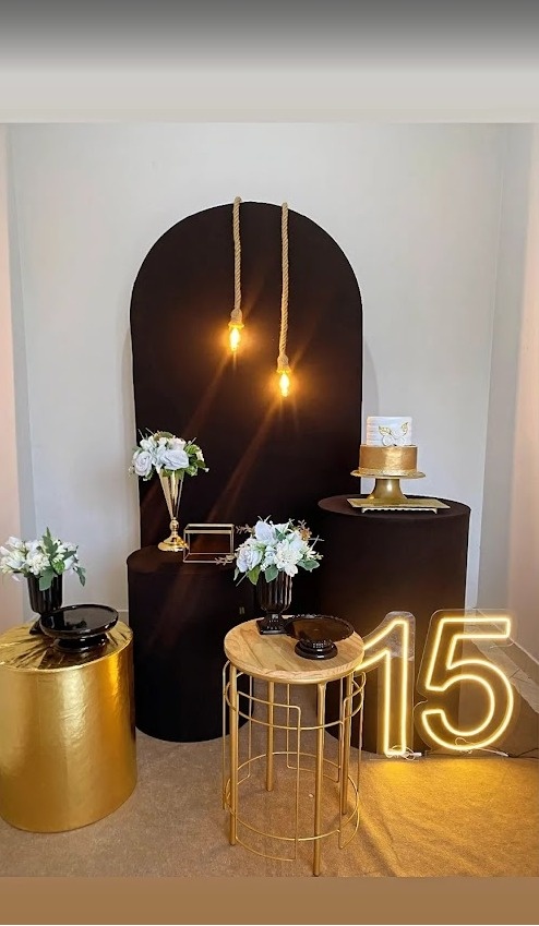 Decoração Adulto - FIG FESTA 