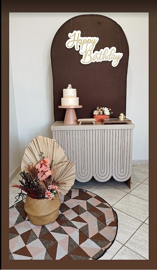 Decoração Adulto Happy Marron I - FIG FESTA 