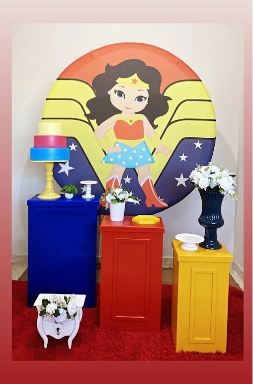 Decoração de Menina / Mulher Maravilha - FIG FESTA 