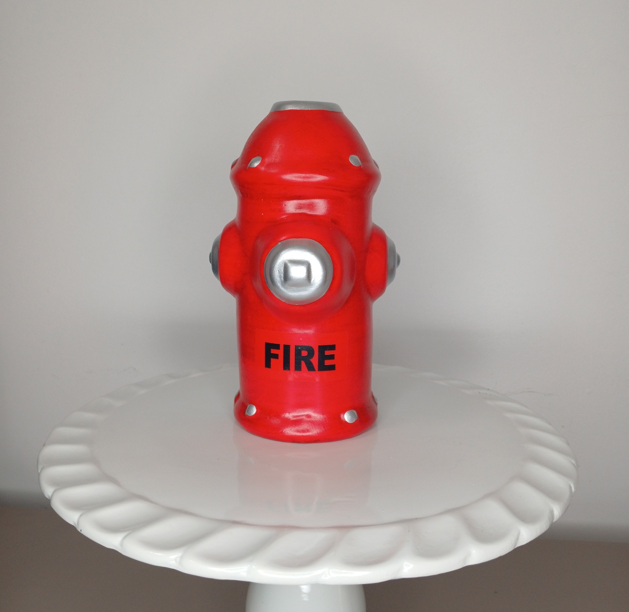 Enfeite de Mesa - Hidrante - Porcelana  - adolettalocacoes