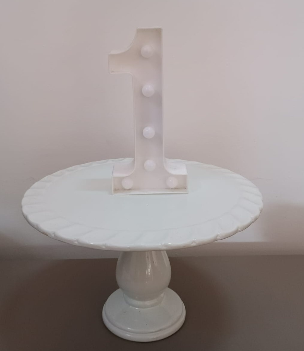 Enfeite de Mesa - Número 1 - adolettalocacoes