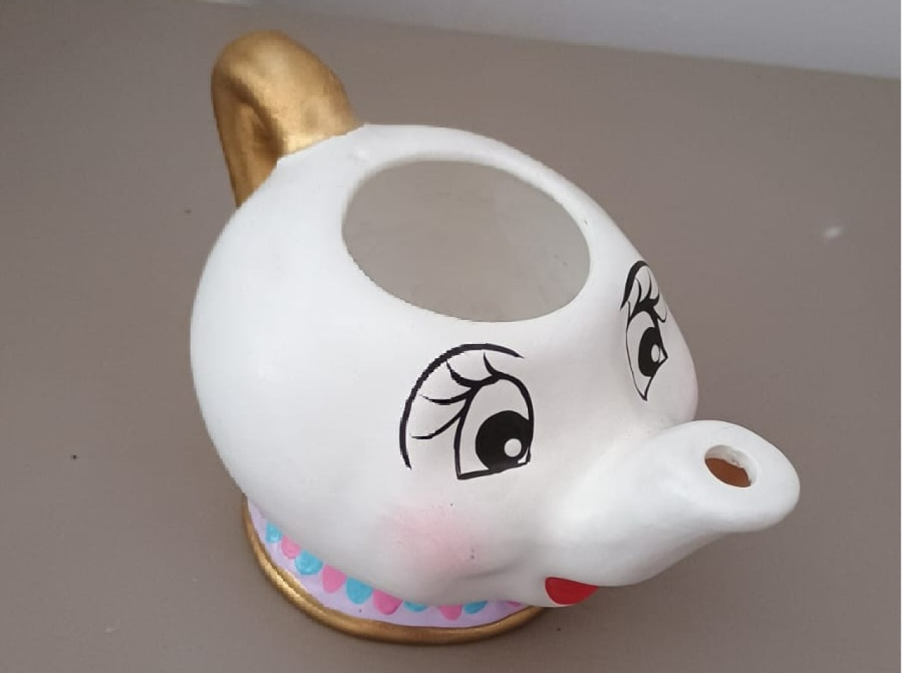 Chaleira Porcelana P Bela E A Fera - adolettalocacoes