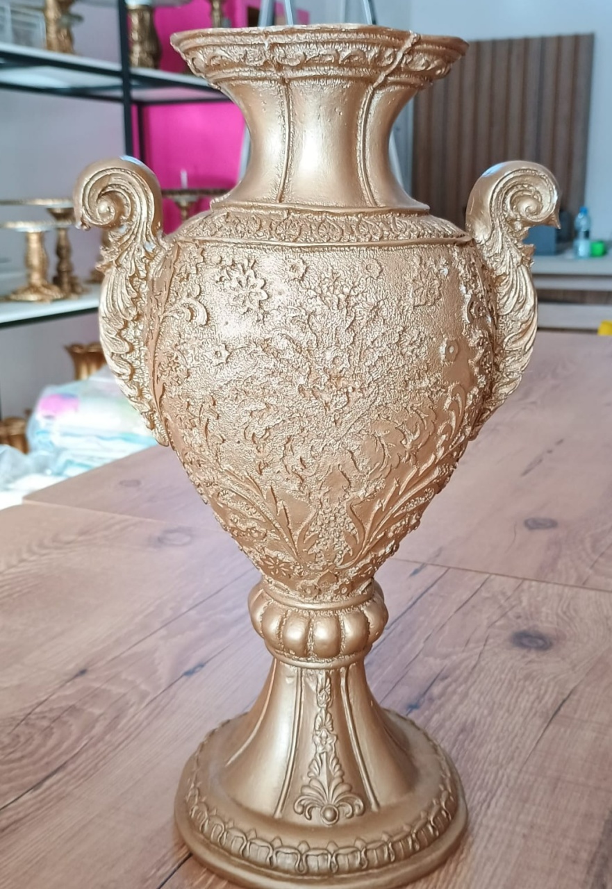 Vaso Dourado - Clássico - adolettalocacoes