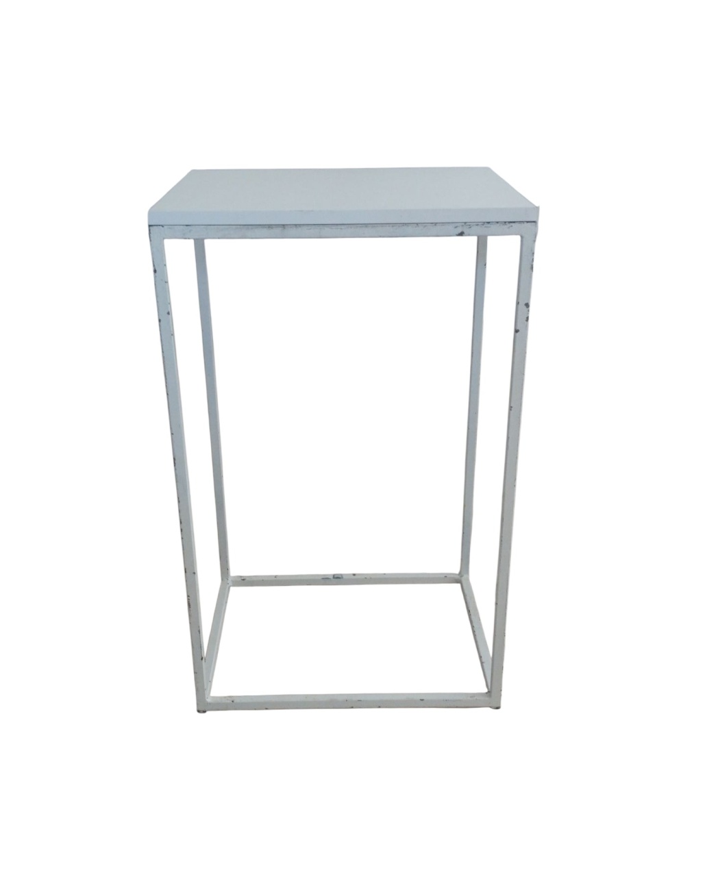 Mesa Cubo de Ferro - Branco  - adolettalocacoes