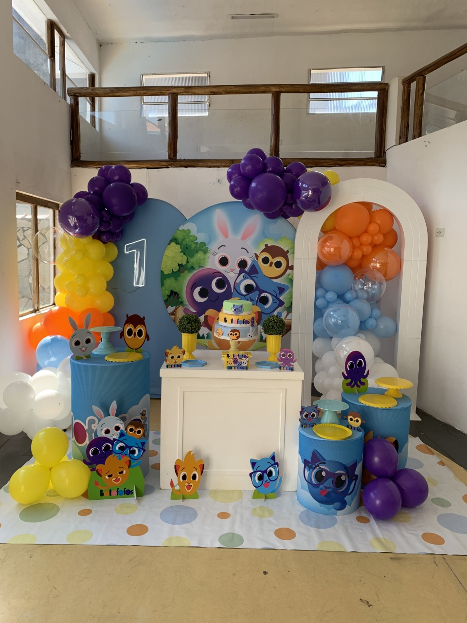 Decoração Completa Bolofofo - RF PEGUE E MONTE E PERSONALIZADOS