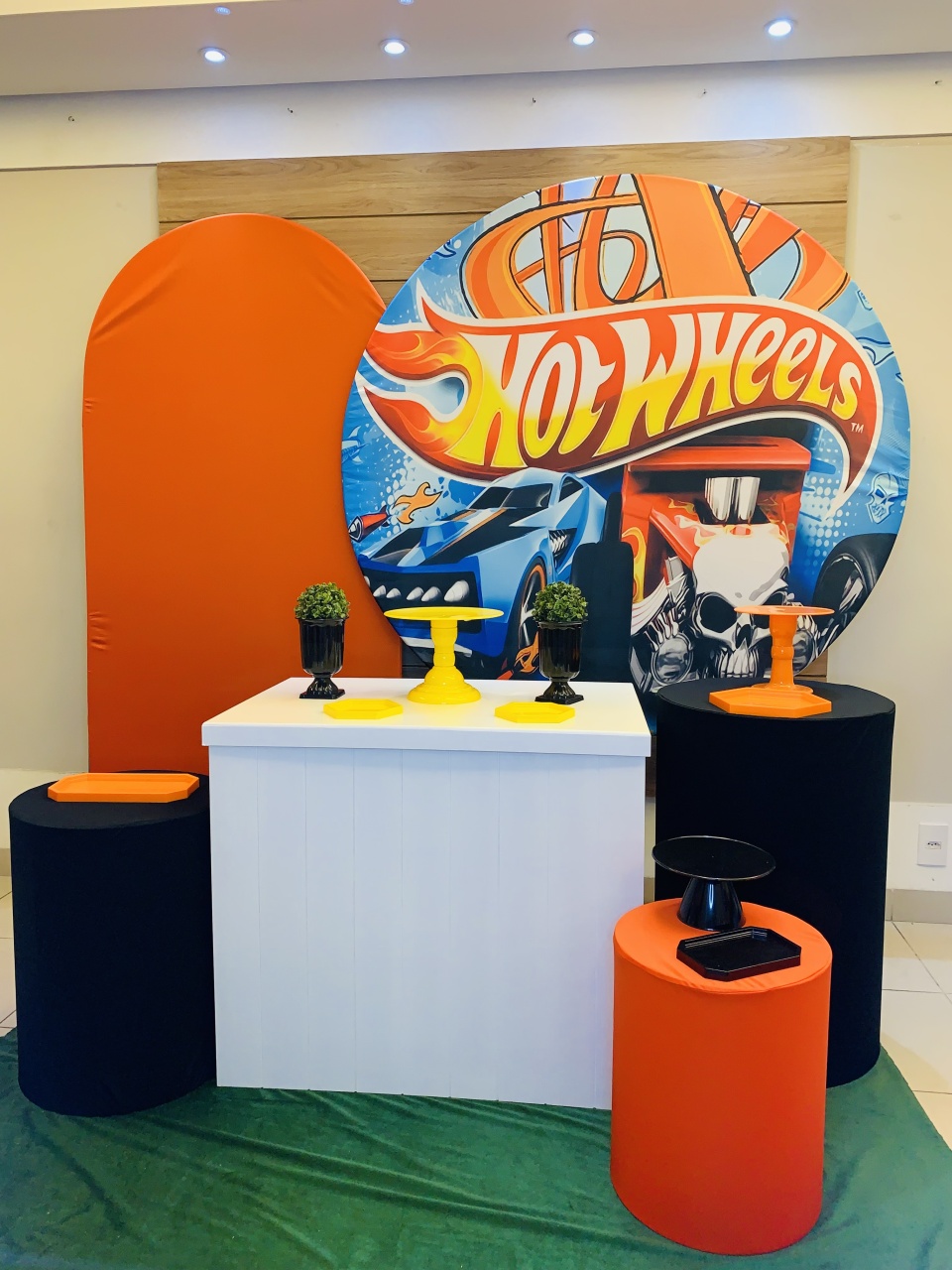 Kit G Hot Wheels - RF PEGUE E MONTE E PERSONALIZADOS