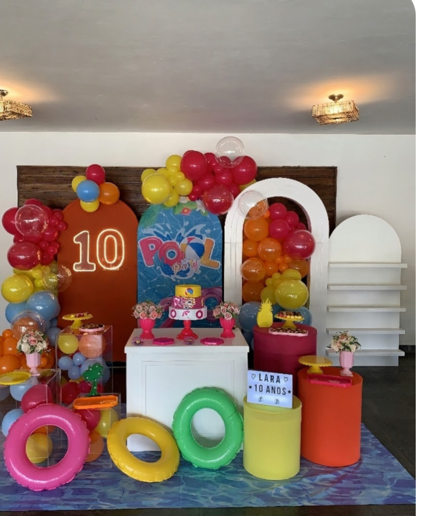 Decoração Completa Pool Party - RF PEGUE E MONTE E PERSONALIZADOS