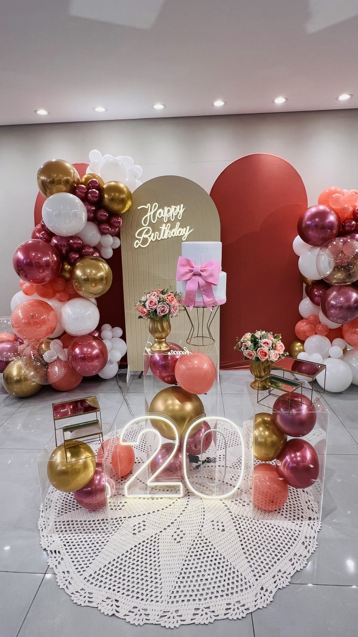 Decoração Adulto Bege E Rose - RF PEGUE E MONTE E PERSONALIZADOS