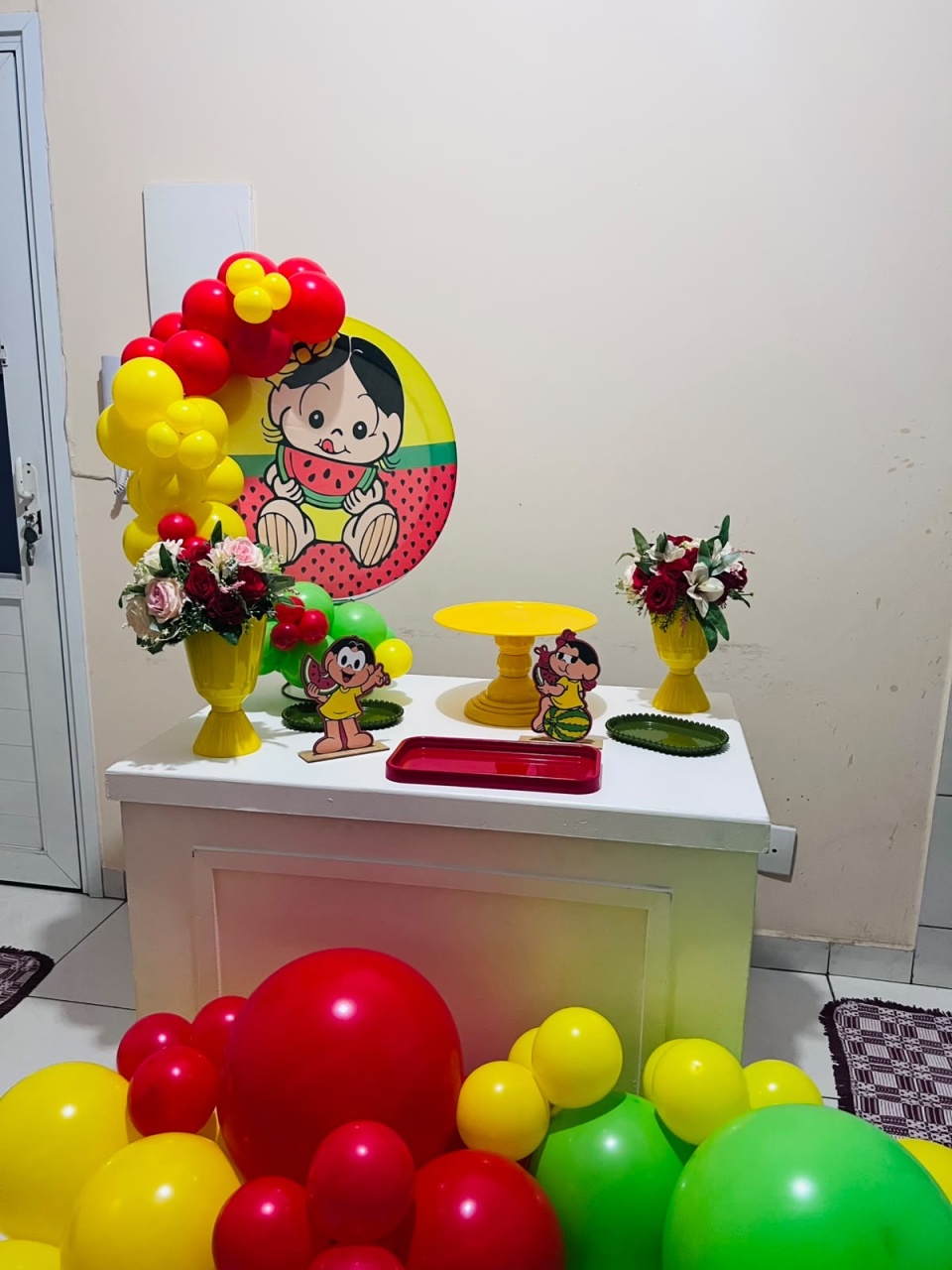 Mini Kit Completo Com Mesa E Balões - RF PEGUE E MONTE E PERSONALIZADOS