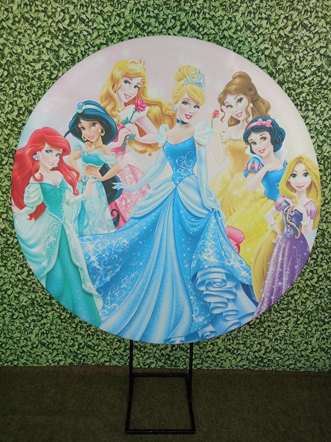 Painel Princesas  - Jetibà Festas