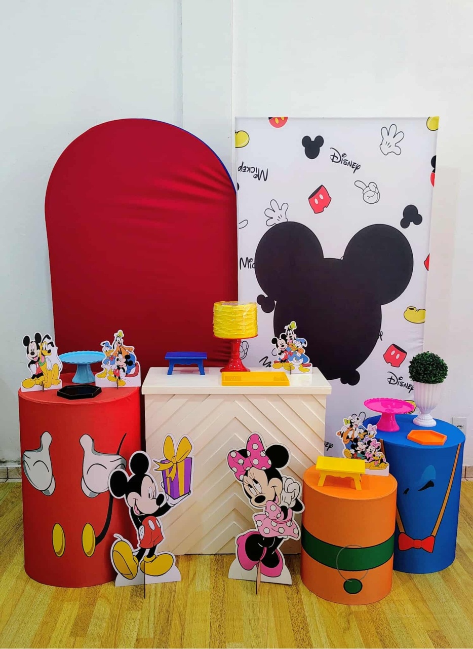 Composição Turma Do Mickey - CARLA CHIESA FESTAS