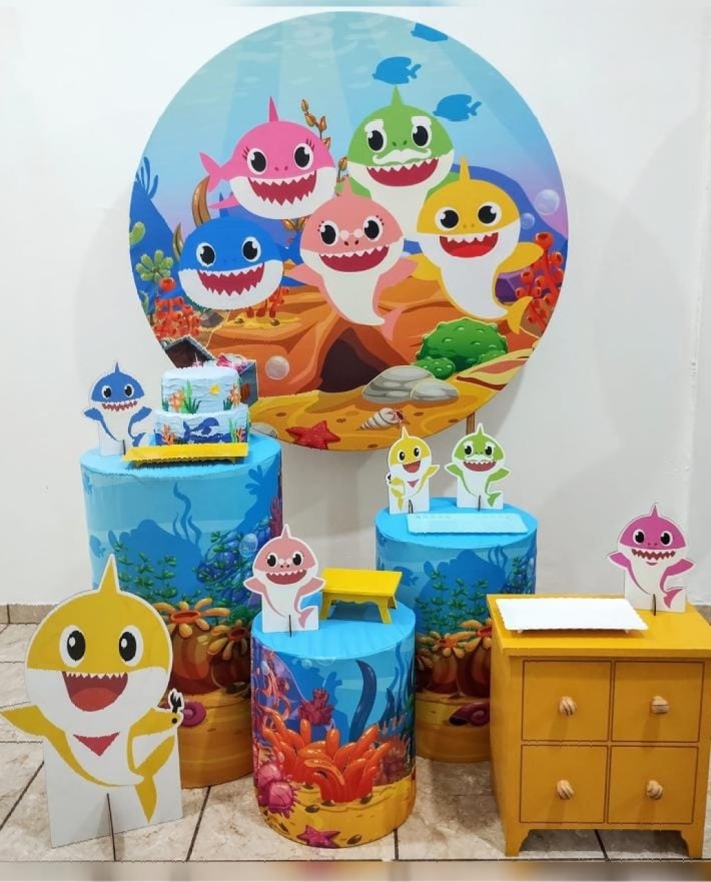 Kit Diamante Baby Shark  - CARLA CHIESA FESTAS