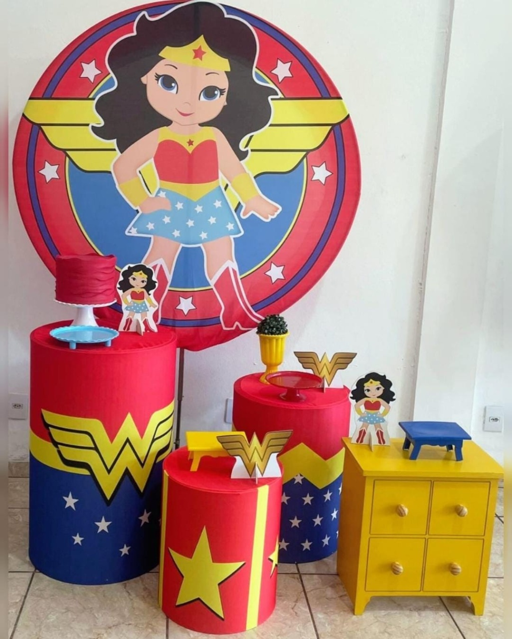 Kit Diamante Mulher Maravilha  - CARLA CHIESA FESTAS