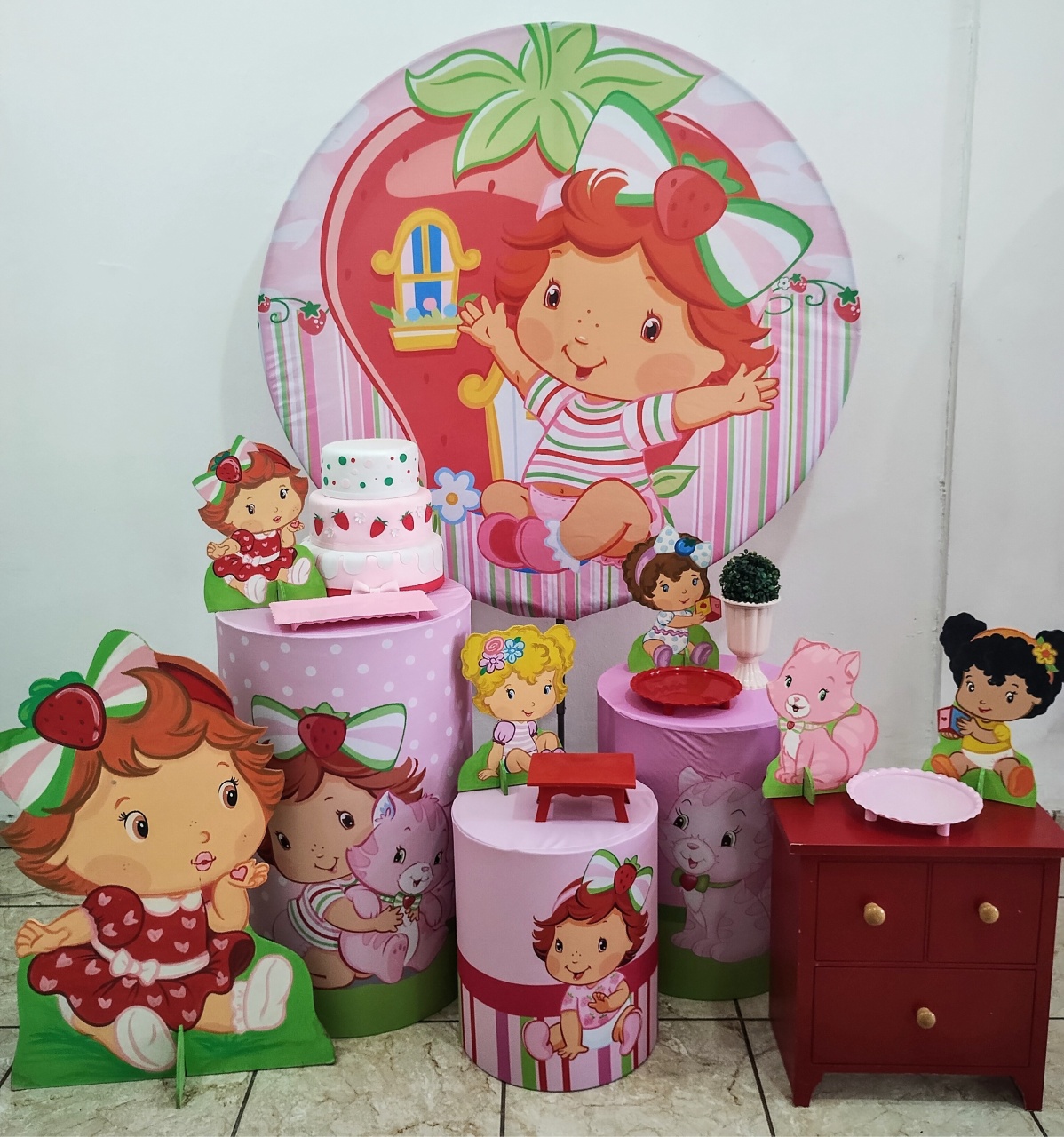 Kit Diamante Moranguinho Baby - CARLA CHIESA FESTAS