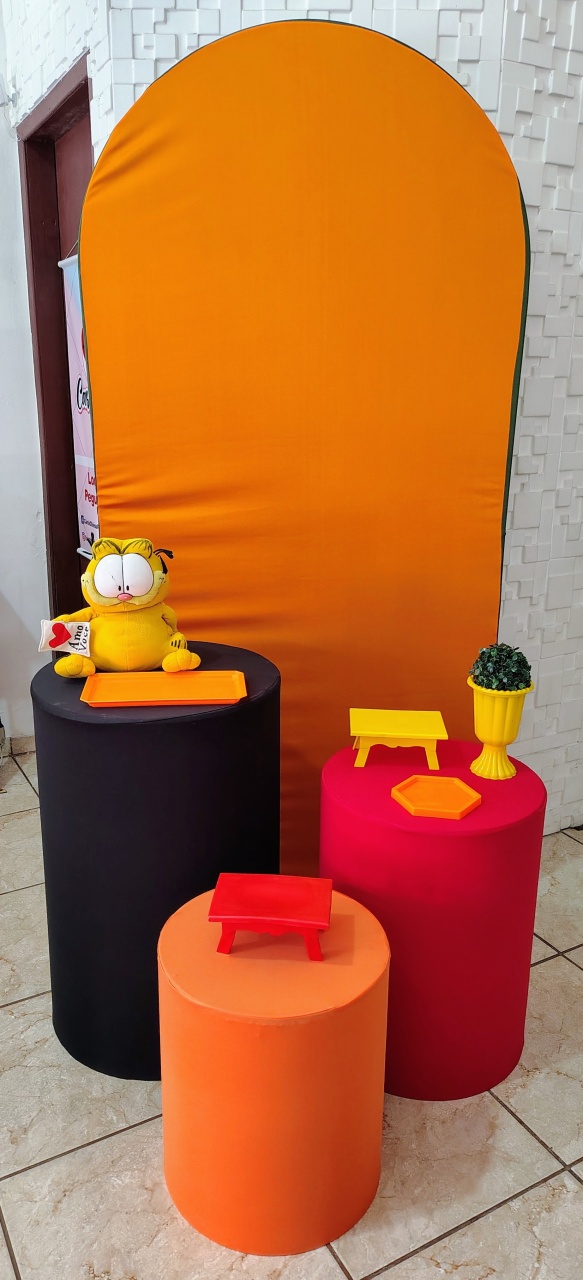 Kit Prata C/Painel Romano Romano Garfield - CARLA CHIESA FESTAS