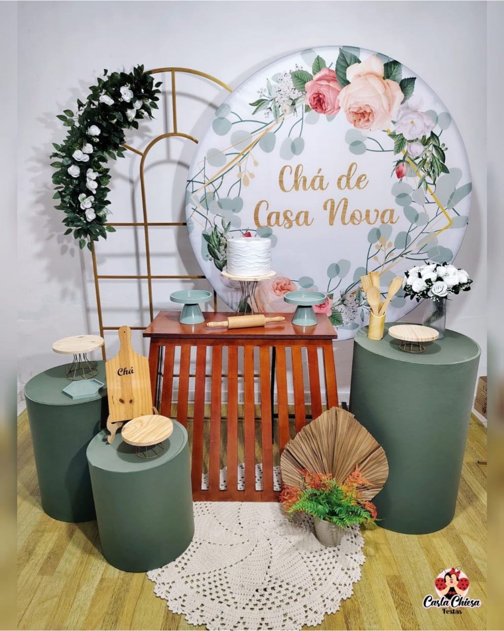 Chá Casa Nova Oliva Premium C/ Painel Floral - CARLA CHIESA FESTAS