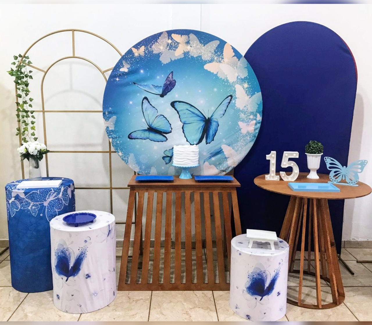 Composição Borboletas Azul Luxo - 15 Anos - CARLA CHIESA FESTAS