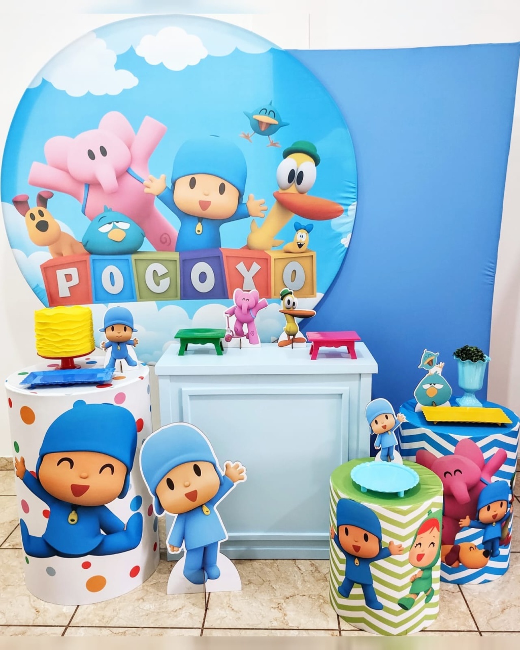 Kit Esmeralda Pocoyo - CARLA CHIESA FESTAS
