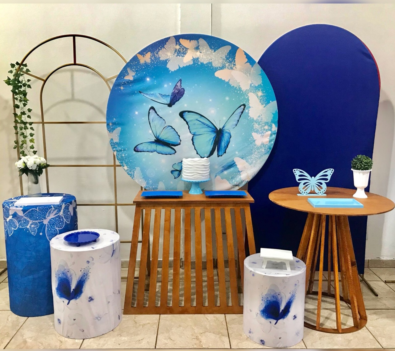 Composição Borboletas Azul Luxo - CARLA CHIESA FESTAS