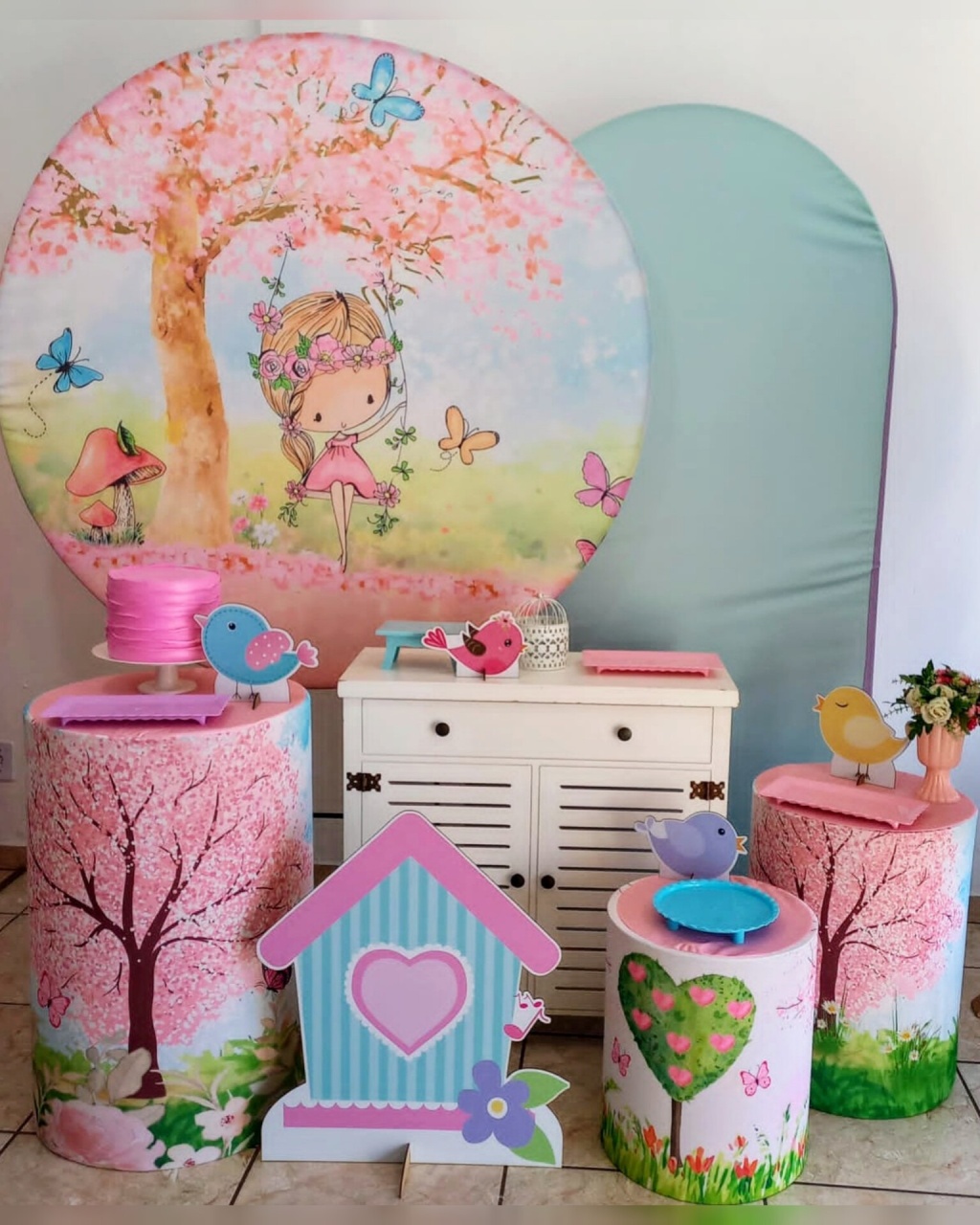 Kit Esmeralda Jardim Encantado Boneca - CARLA CHIESA FESTAS