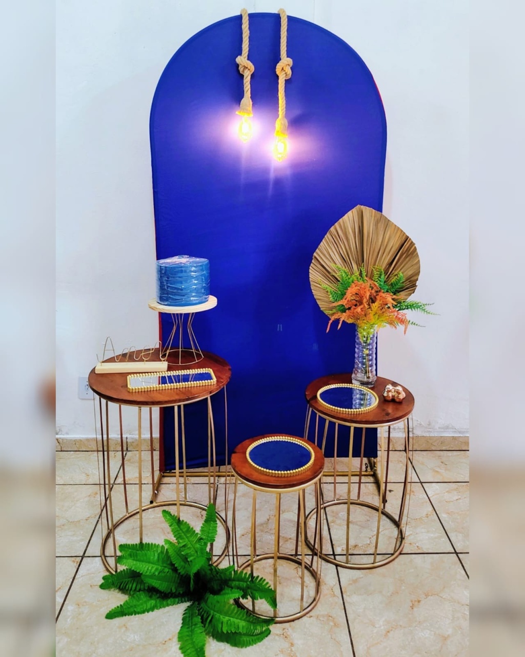 Kit Adulto Azul Royal C/ Luminárias - CARLA CHIESA FESTAS