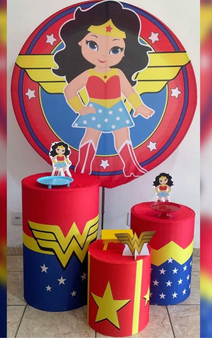 Kit Prata Mulher Maravilha Cute - CARLA CHIESA FESTAS