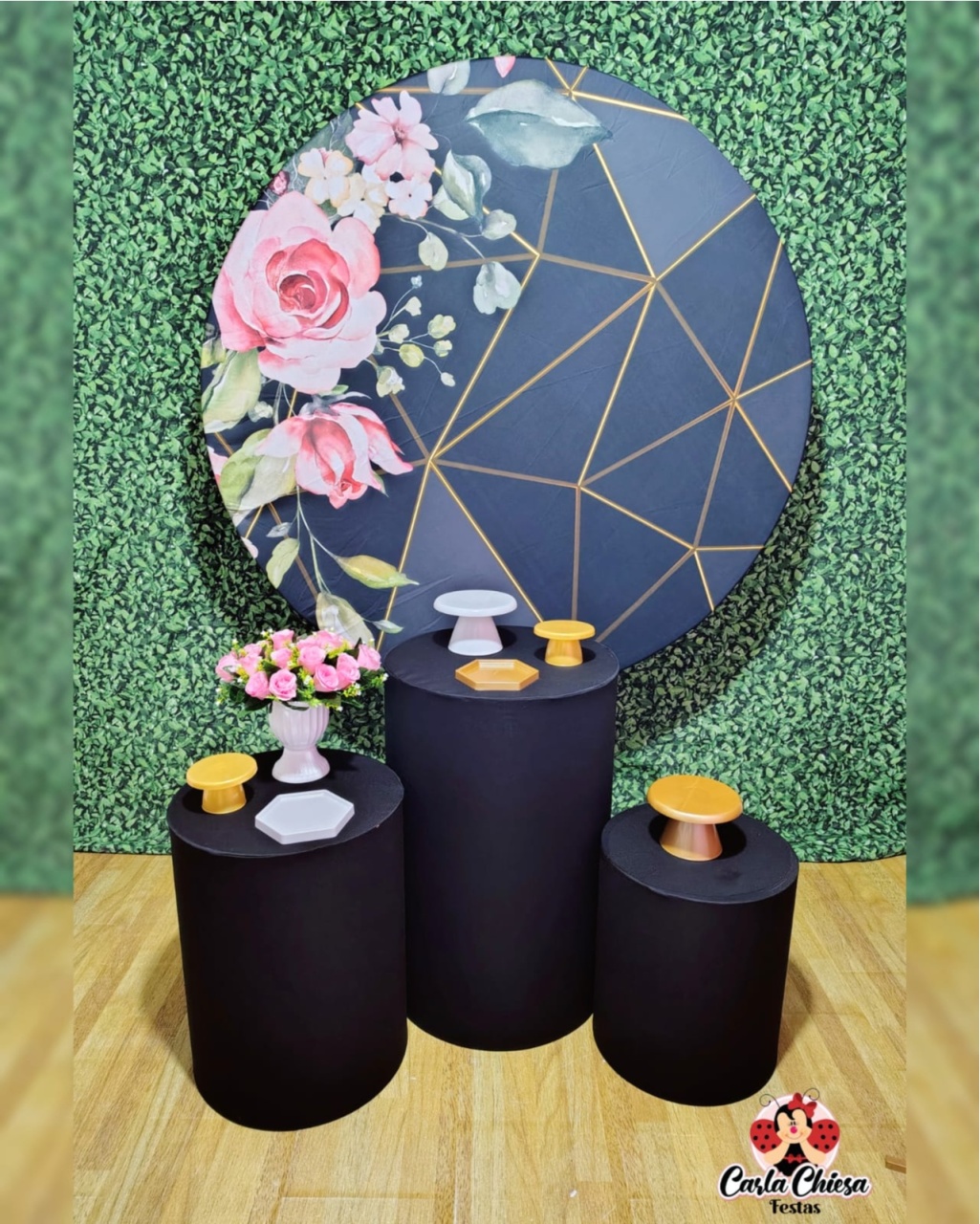 Kit Essencial Floral Preto C/ Mesas Ferro (Cópia 1) - CARLA CHIESA FESTAS