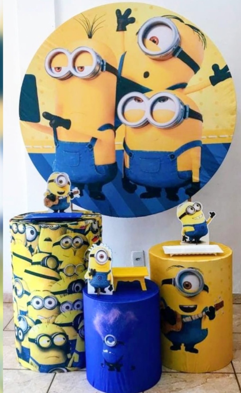 Kit Prata Minions - CARLA CHIESA FESTAS