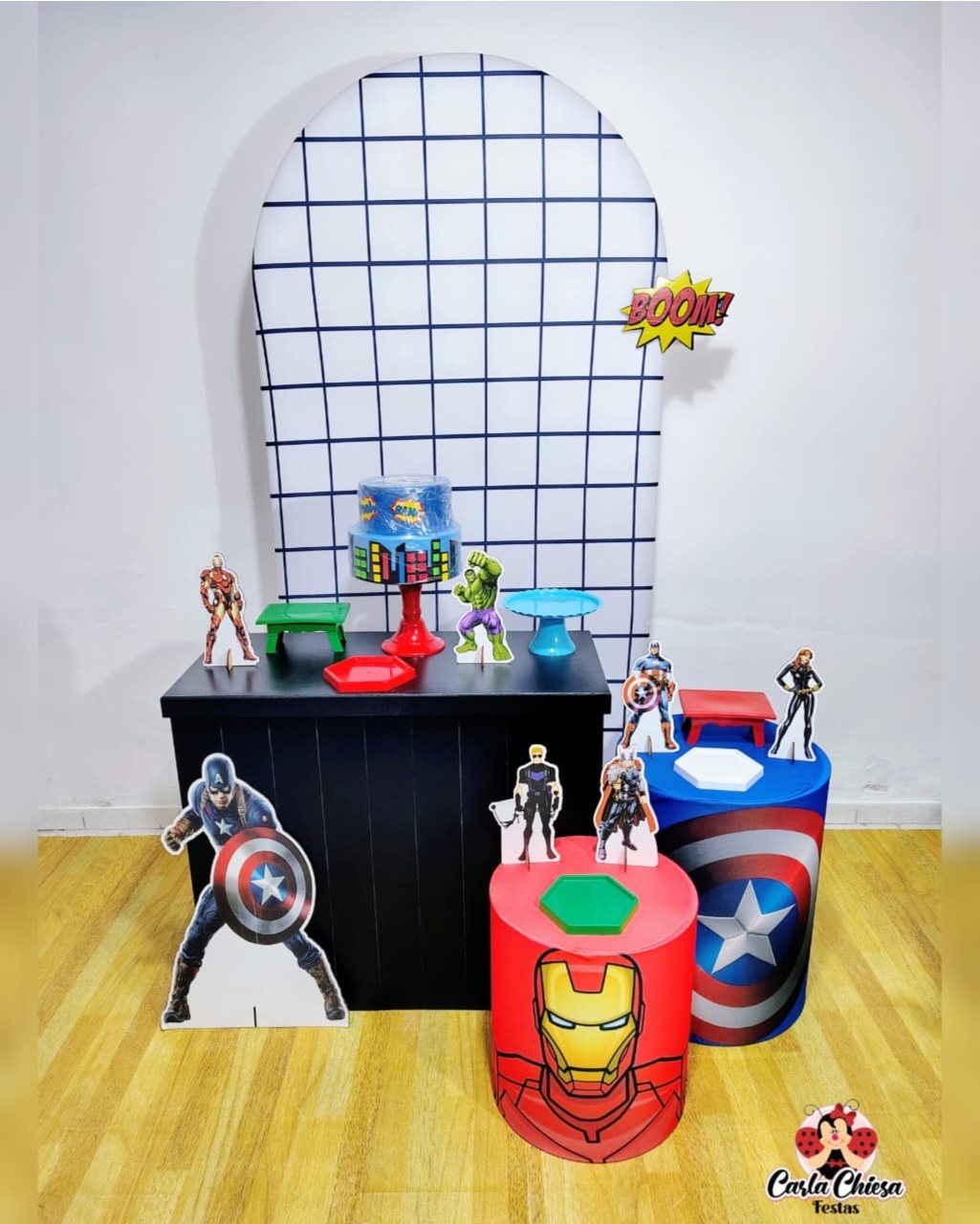 Composição Vingadores C/ Painel Xadrez - CARLA CHIESA FESTAS