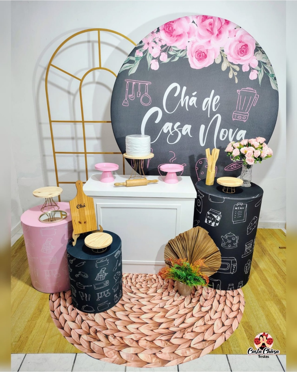 Chá Casa Nova 1 Premium C/ Painel Floral - CARLA CHIESA FESTAS