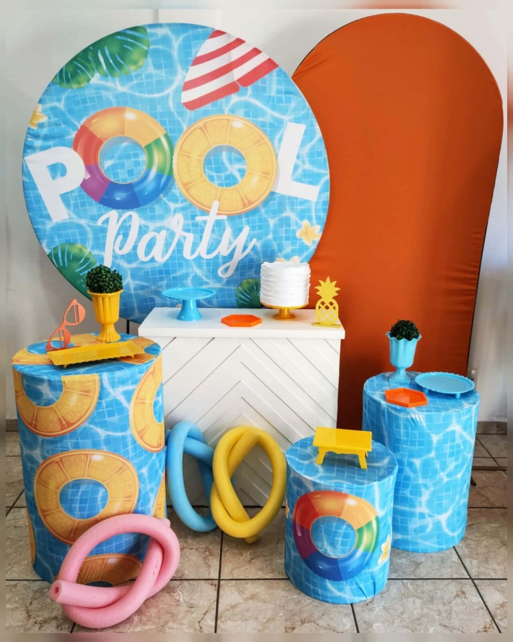 Kit Esmerlda Pool Party 2 - CARLA CHIESA FESTAS